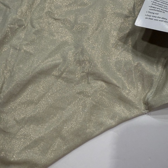 Lululemon Ultra Soft Shine Nulu Wundermost Square Neck Bodysuit Size L NWT - Picture 15 of 17